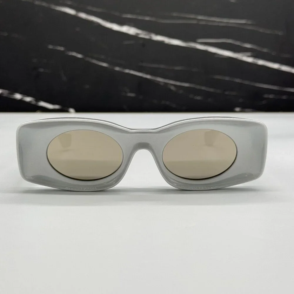 NEW LOEWE SILVER UNISEX SUNGLASSES LOEWE LW40033I 24C